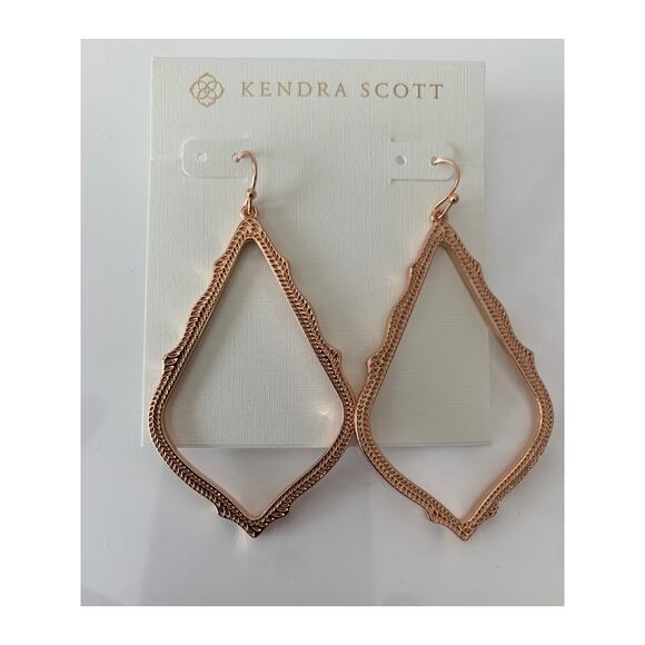 Kendra Scott Jewelry - KENDRA SCOTT Sophee Drop Dangle Earrings in Rose Gold